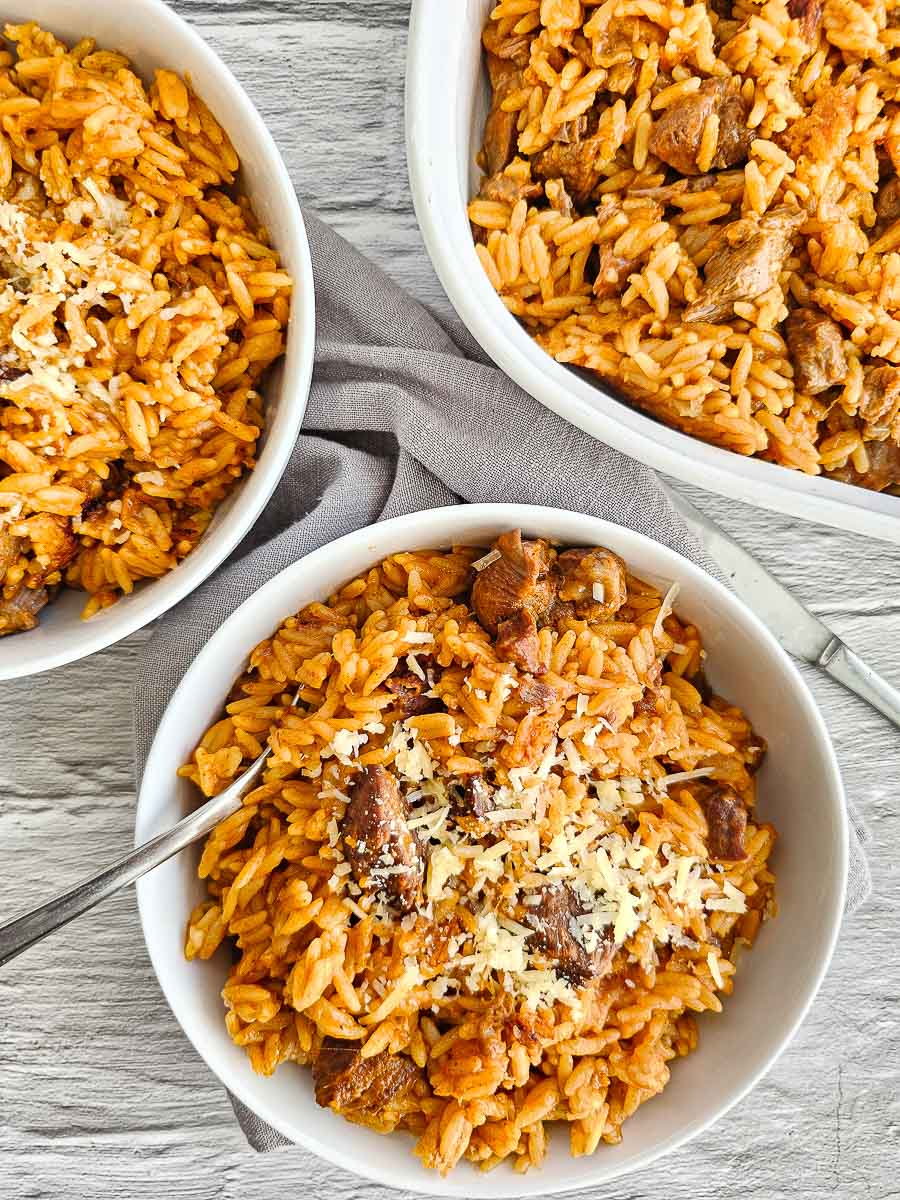 Greek-lamb-and-tomato-stew-in-bowl