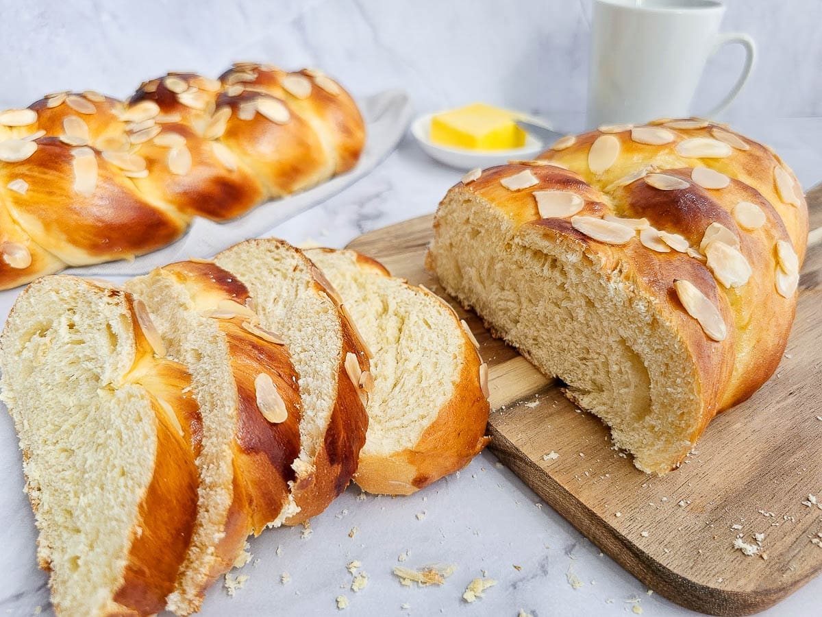 tsourekia sliced on board with butter