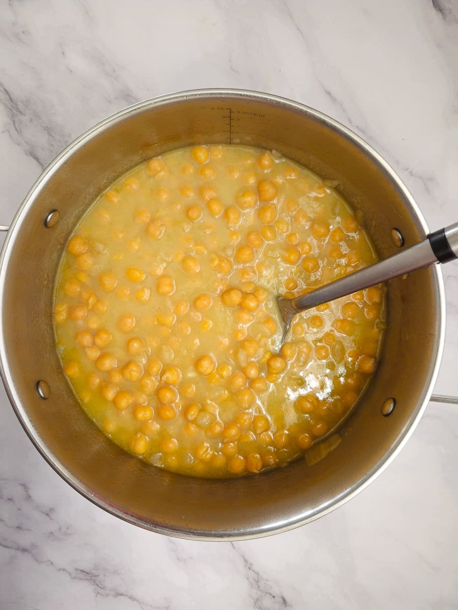 chickpea soup-revithia in saucepan