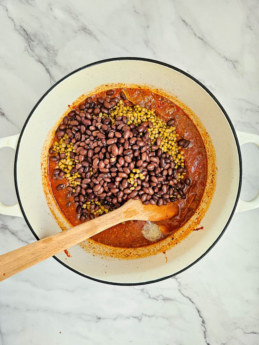 sauteing lentil sauce for vegan moussaka