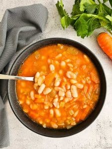 Fasolatha (White Bean Soup) - mum's Greek recipes