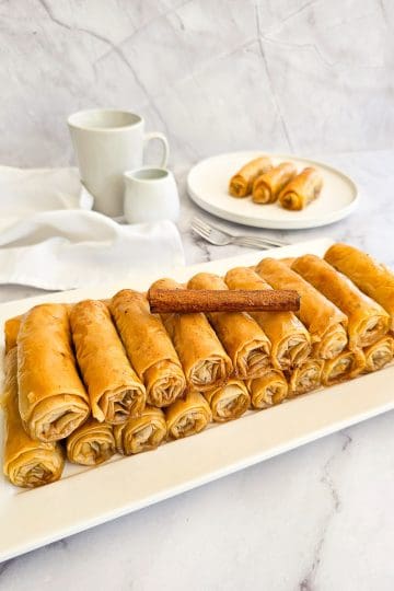 Baklava Rolls - Saragli on serving plate