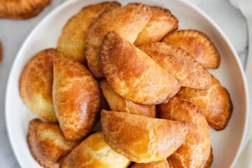 mini Greek cheese pastries
